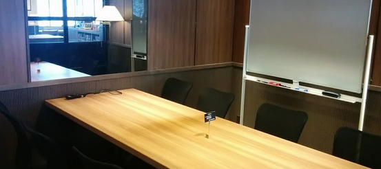 東京の神保町のセミナー会場